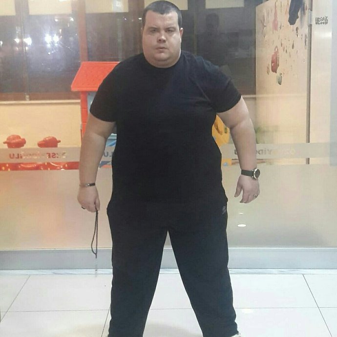 Gece yolda yürürken karşınıza bu adam çıksa ne yaparsınız?