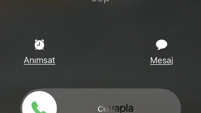 Annen ve baban aynı anda aradı hangisine cevap verirsin?