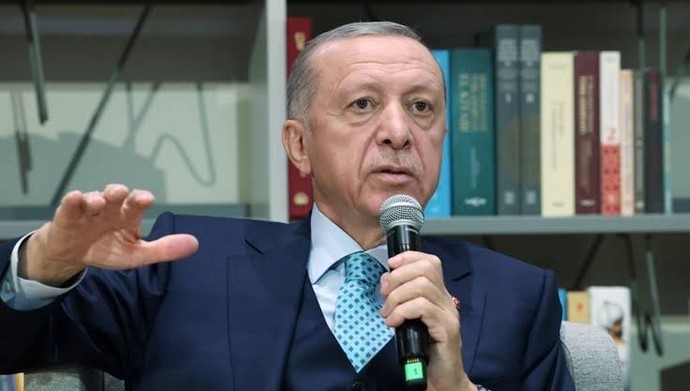 Refah seviyesinin düşmesi halkın hoşuna mı gidiyor?