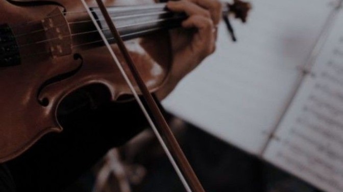 Keman çok huzur veren bir enstrüman değil mi?