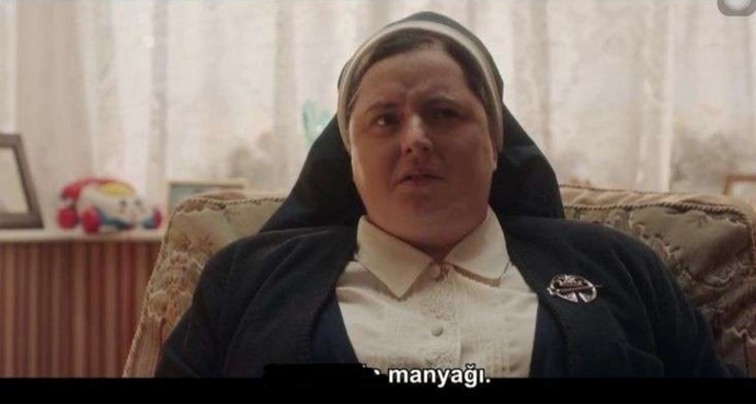 Sürekli küfürlü konuşan biri gözünüzden düşer mi?