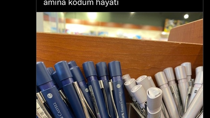 Bu devirde bir kalem bile edinmek lüks oldu, değil mi arkadaşlar?