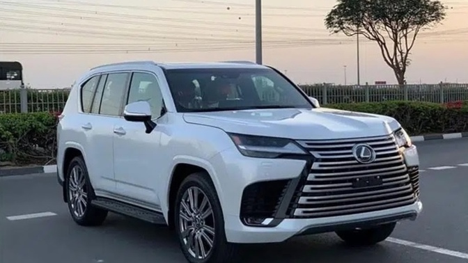 Volvo xc 90 mı, Lexus lx 600 mü?