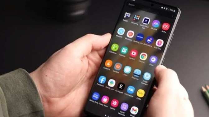 Şu an hangi telefonu kullanıyorsunuz?