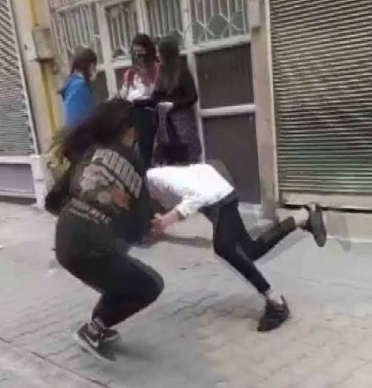 Kaosa karışsan yanında kim olsun istersin?