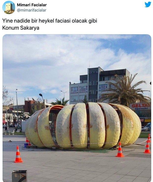 Sosyal medya Alibeyköy'deki Mısır heykelini konuşuyor! Sizce vatandaşlar haklı mı?