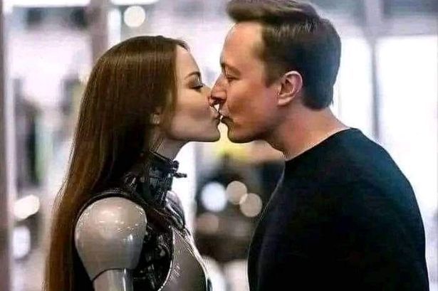 Bir robotla evlenir miydiniz?