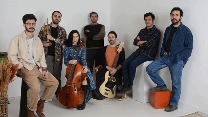 Yeni keşfettiğiniz bir müzik var mı?