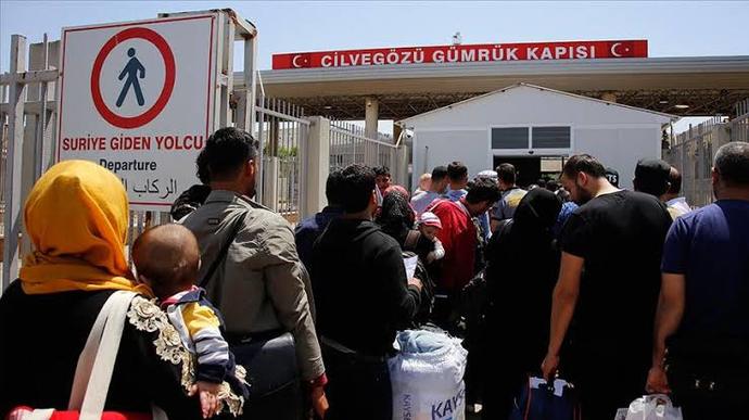 Hulusi Akarın Suriyelileri mağdur yerine koyması tepki çekti düşünceleriniz?