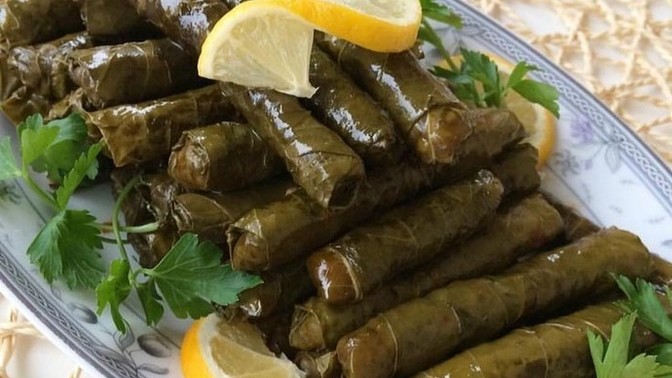 Bir oturuşta kaç tane yaprak sarma yiyebilirsiniz?