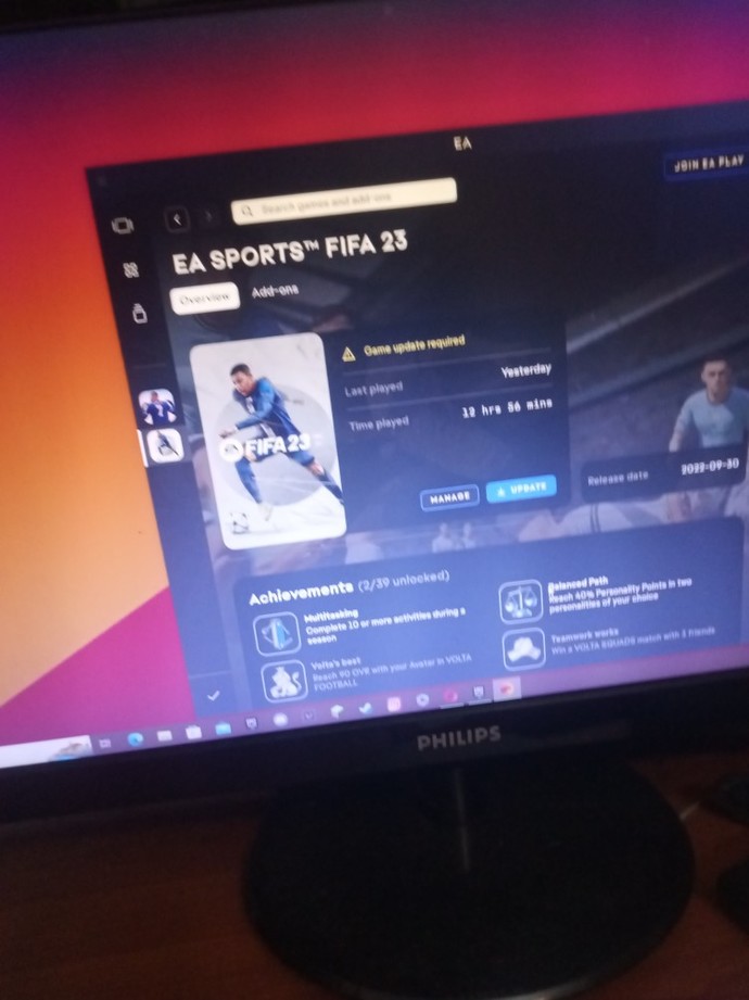 FIFA 23 oynayacaktım güncelleme mi istiyor güncelliyorum tekrar güncellememi isteyip açılmıyor ne yapmam gerekiyor?