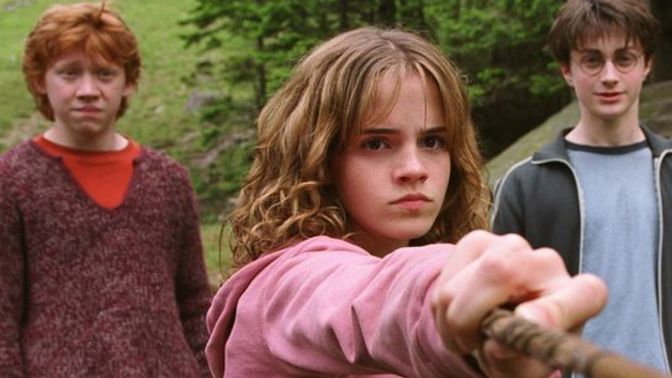 Eğer bir film/dizi evreninde yaşamak isteseydin, bu hangisi olurdu?
