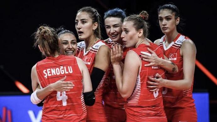 Türkiye futbol ülkesi midir, voleybol ülkesi midir?