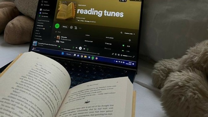 Kitap okurken şarkı dinleyebiliyor musunuz?