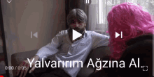 İlk buluşmada arabada oturalım mı diyen erkek?