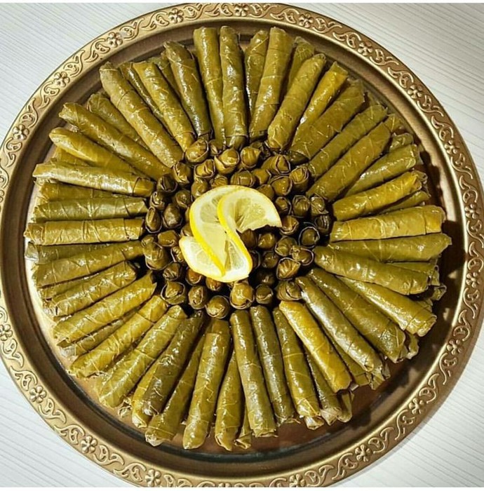Sadece beş dakikada en fazla kaç tane yaprak sarması yapabilirsin?