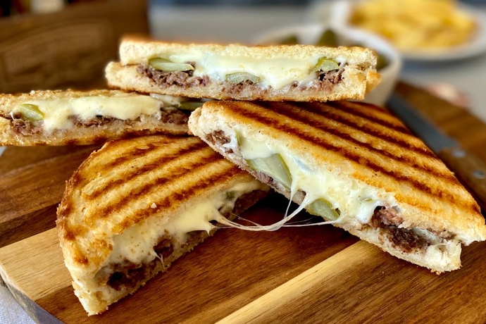 Gece tercihiniz tost mu yoksa noodle mi?