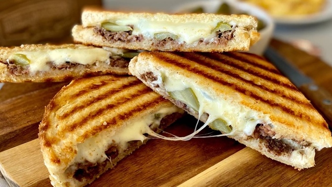 Gece tercihiniz tost mu yoksa noodle mi?
