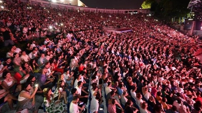 İstanbul'da harbiye açıkhava yaz konserleri başladı. Siz hangisine katılmak istersiniz?