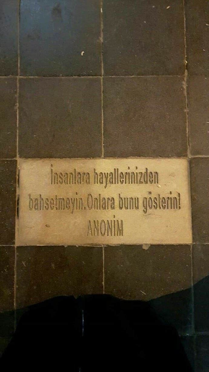 Hayat motton ne?