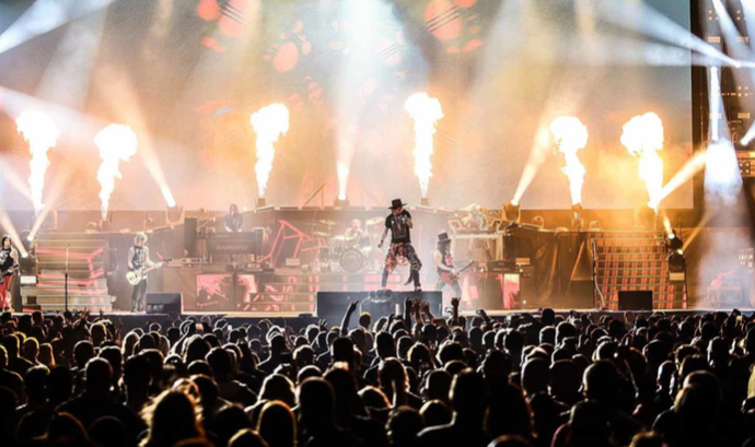 En çok hangi sanatçının konserine gitmek istersiniz?