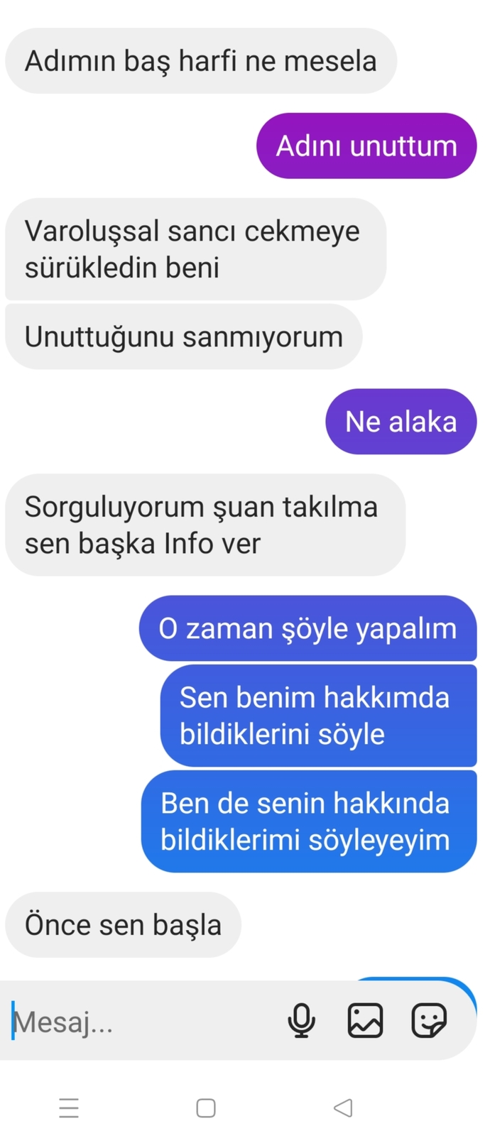 Lütfen okuyun. Eski sevgilim fake hesaptan işletti ama tersledim. Tekrar yazar mı 😔?