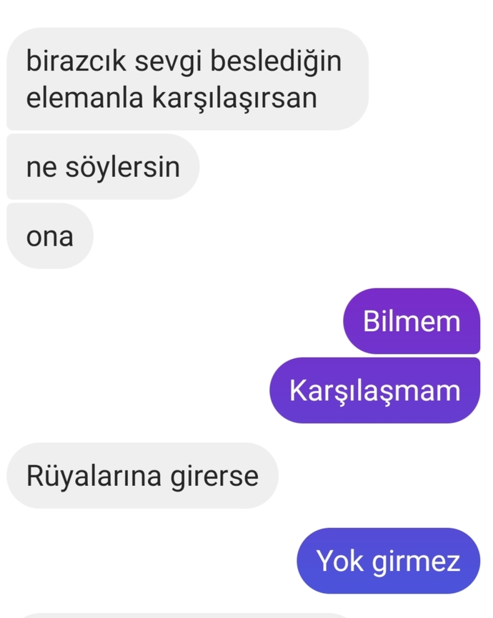 Lütfen okuyun. Eski sevgilim fake hesaptan işletti ama tersledim. Tekrar yazar mı 😔?