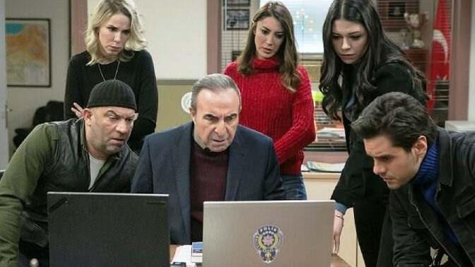 Hiç Arka Sokaklar dizisini izlediniz mi?