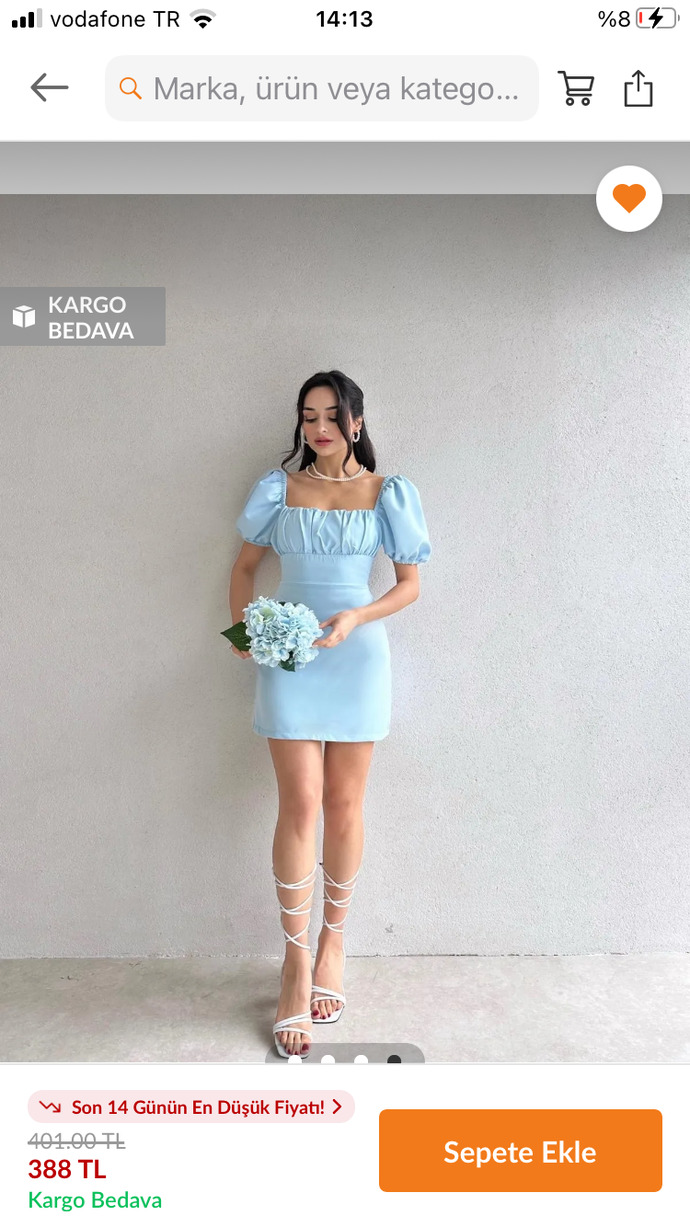 Bu elbisenin hangi rengini almalıyım 👗?