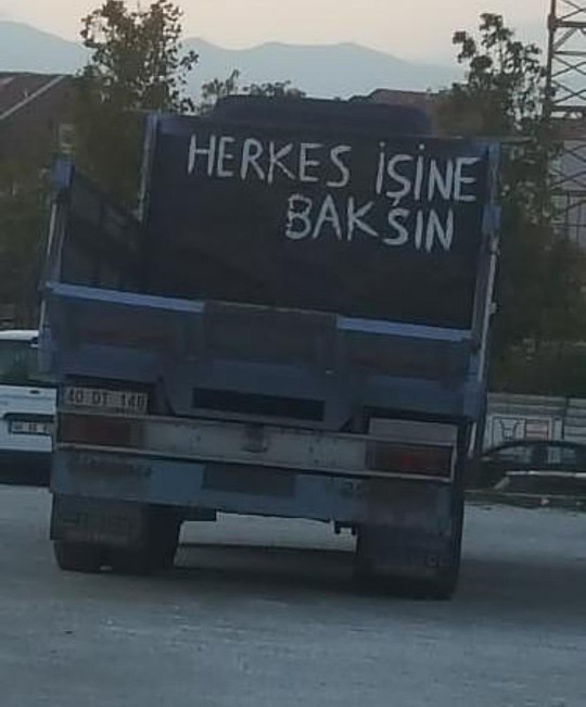 Sizi sürekli eleştiren insanlara tepkisiz kalabilir misiniz?