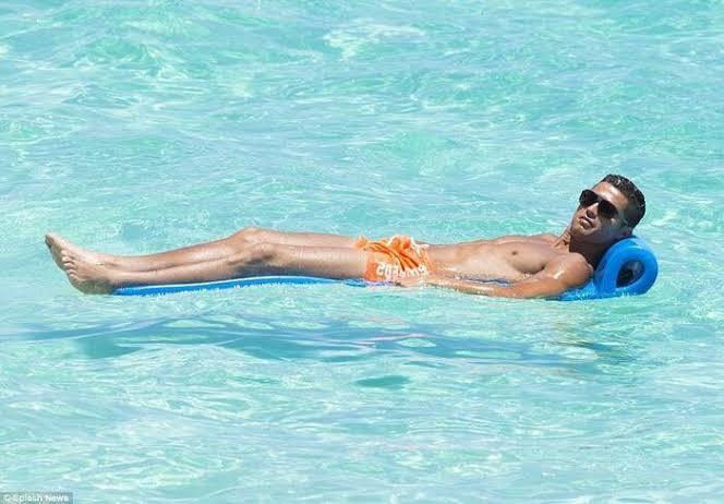 İnsanlar neden tatilde bile spor yaparlar?