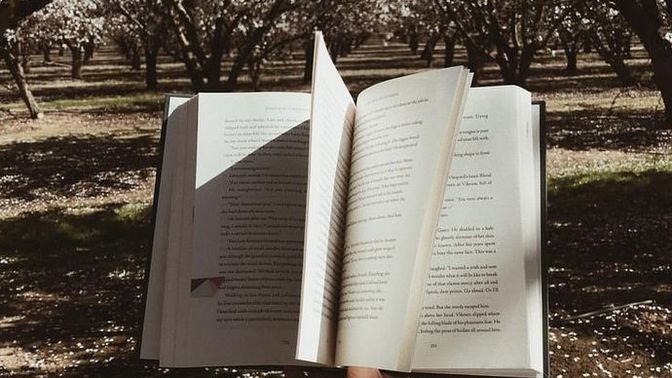Kitap okumak mı, film/dizi izlemek mi daha eğlenceli?