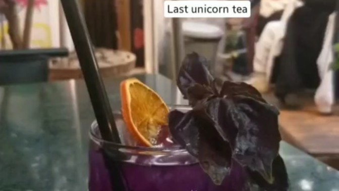 Siz hiç unicornlu içecek içtiniz mi?