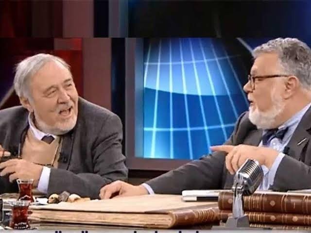 Celal Şengör mü, İlber Ortaylı mı?