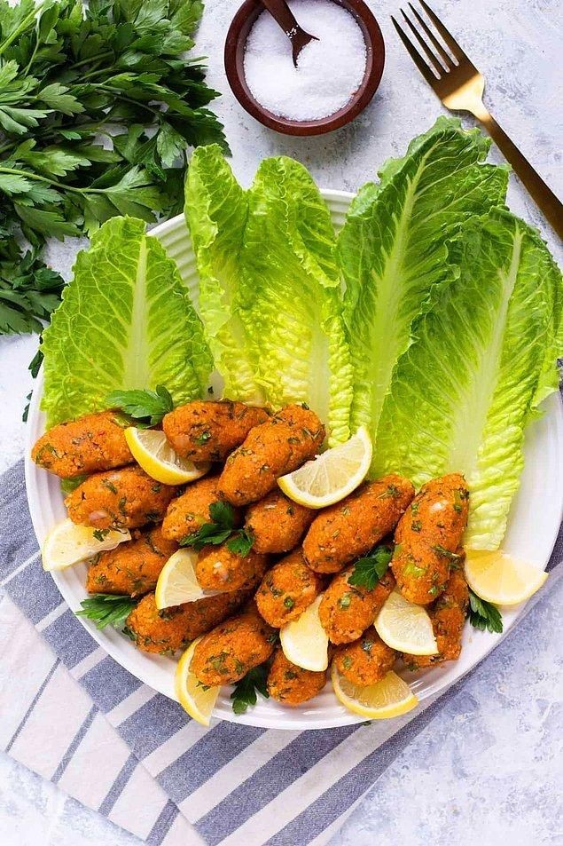 Şu an önünüzde ne olsa acımadan yersiniz?