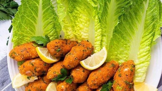 Şu an önünüzde ne olsa acımadan yersiniz?