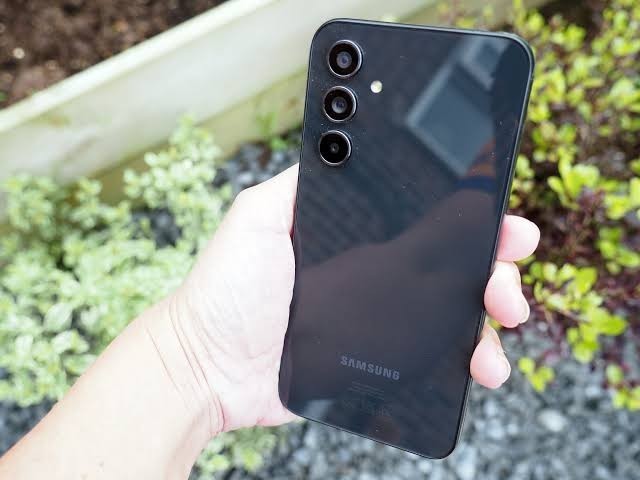 Kullandığınız telefonun markası ve modeli nedir?