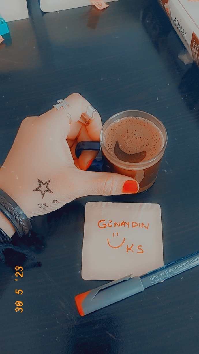 Hiçbir şey olmasa bile sabah olur ❤️Bugün ne olsun istersiniz?