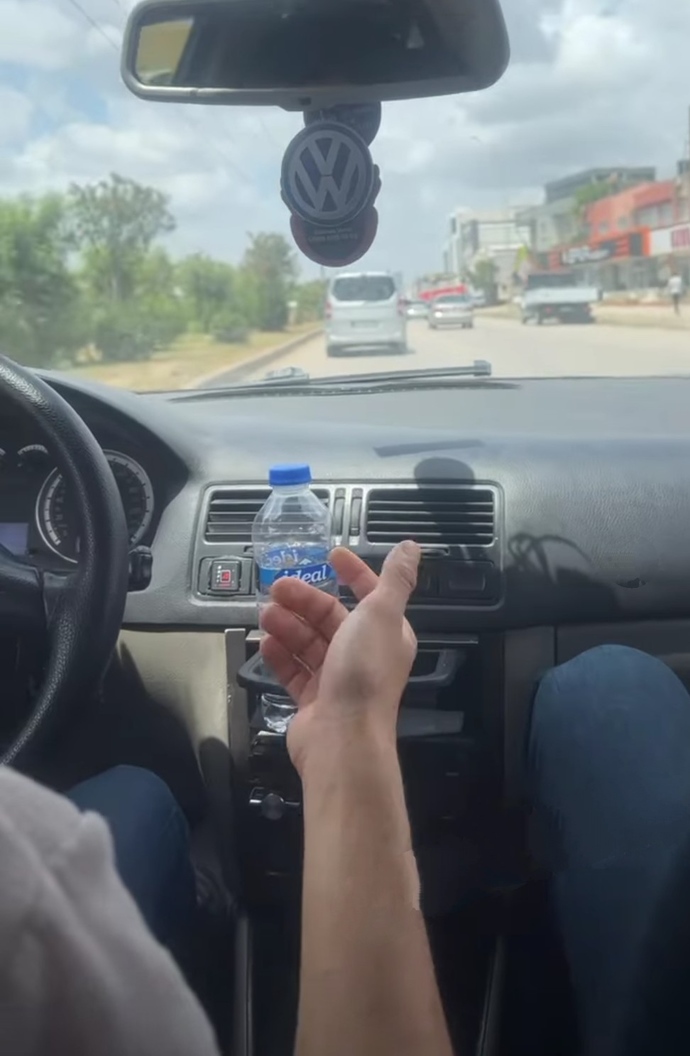 Arabada müzik dinlemeyi sever misin?