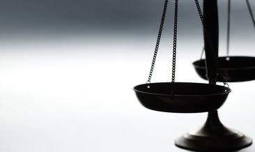 İlahi adalete mi bırakırsın yoksa kendi adaletini mi uygularsın?