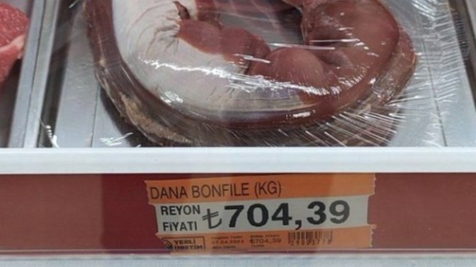 Dana bonfilenin kilosu 704 lira ile 4 haneli rakamlara yaklaştı. Ayda kaç kilo et tüketebiliyorsunuz?