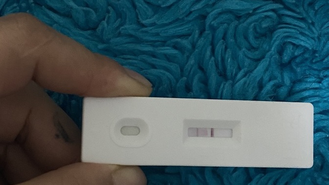 Biri net biri net olmayan çizgi var hamile miyim?