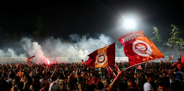 Şampiyonluk kutlamalarına katılıyor musunuz?