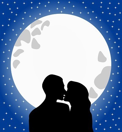 Eski sevgilisi için elim eline bile değmedi diyen birine hele bu devirde inanır mısınız? Ve de cok saçma değil mi?