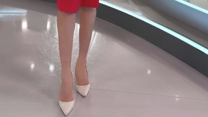 Bu topuklu ayakkabıları giyen bir erkek görseydiniz, nasıl tepki verirdiniz?