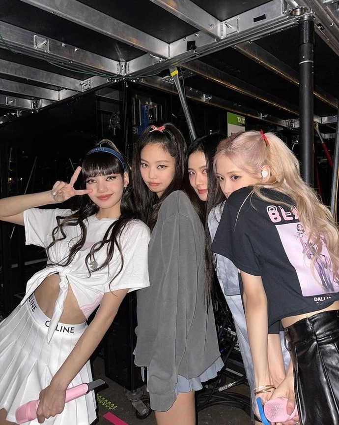 K-Pop dinler misiniz?
