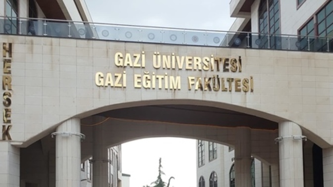Hangi üniversiteden mezunsunuz?