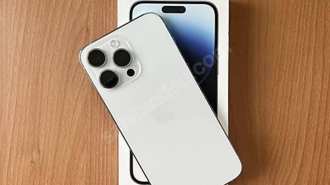 Sevgilime doğum gününde 50 bine cep telefonu aldım. Sizce abartı mı?