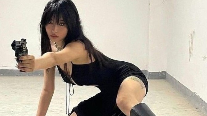 Tehlikeli ve ciddi görünmek seksi midir?