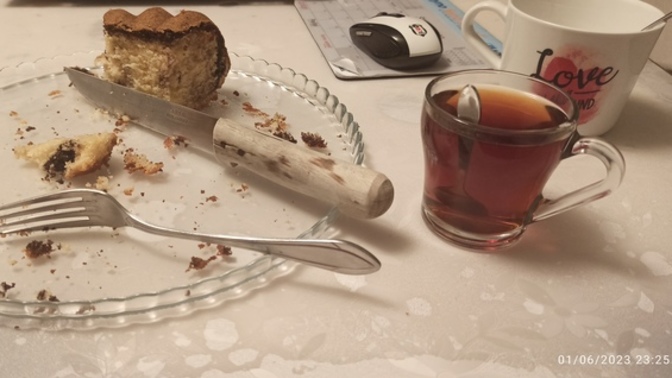 Çayın yanına kek vazgeçilmez midir?